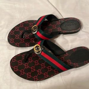 Gucci thong web sandal